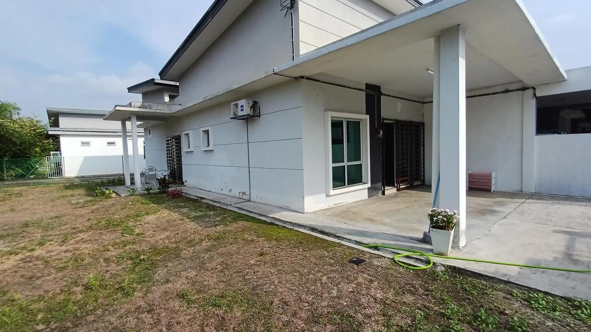 Damai Indah Homestay Sepang Malaysia