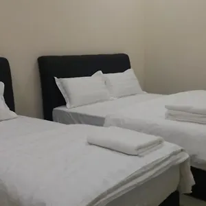 Homestay Glg Klia Transit House, Sepang