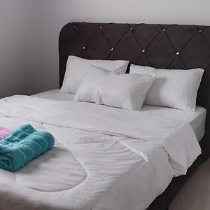 Apartment Mqa Roomstay, Sepang